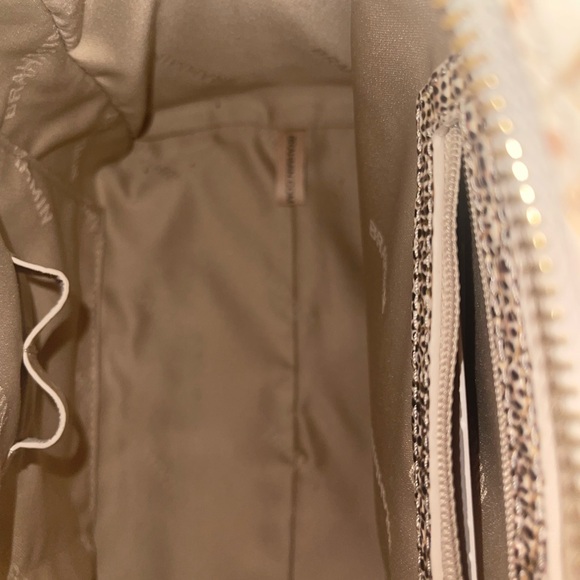 Brahmin Purse and matching wallet - Picture 8 of 10